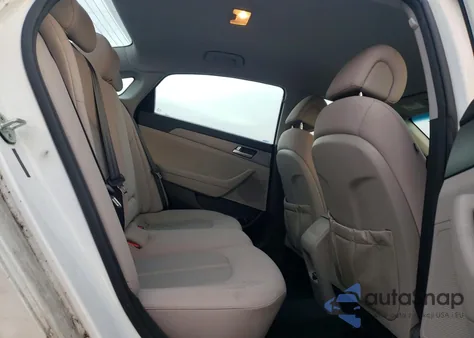 2015 Hyundai Sonata Se z USA, uszkodzony, nr VIN 5NPE24AF8FH108601